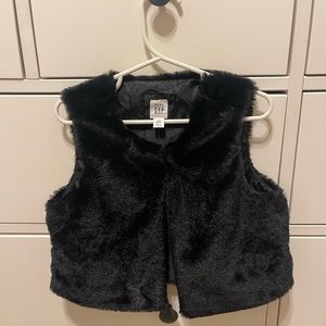 Toddler black faux fur vest
